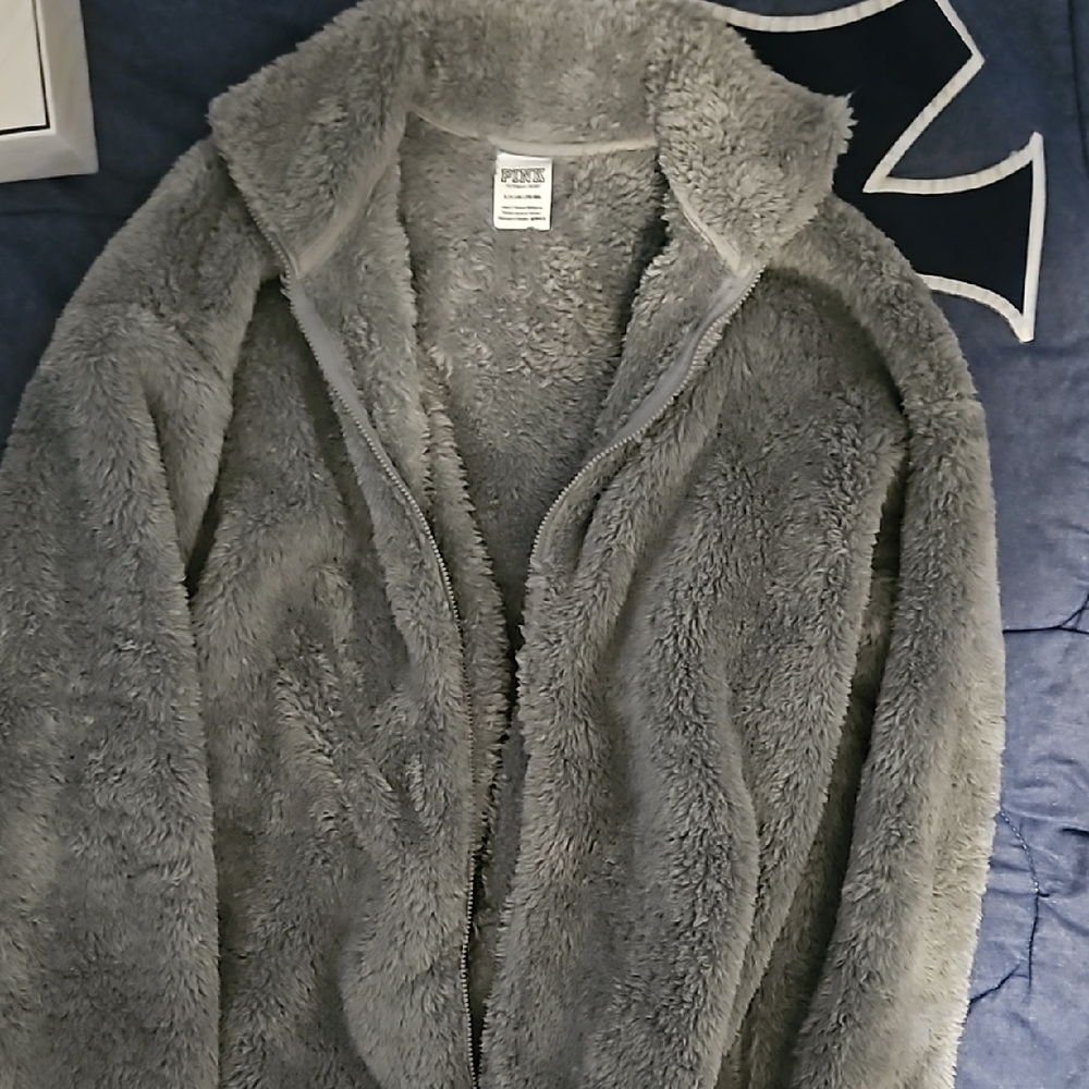 Cozy Gray Fleece Jacket